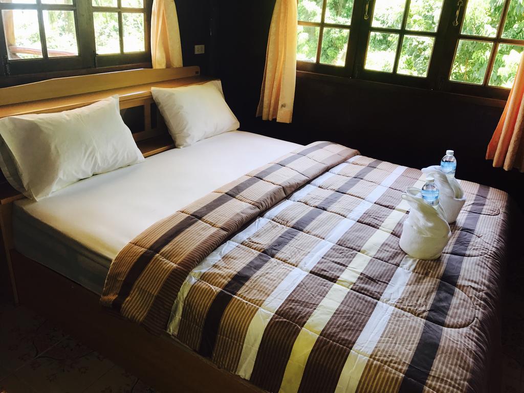 Sunyo Garden Guesthouse Баан Тай Экстерьер фото